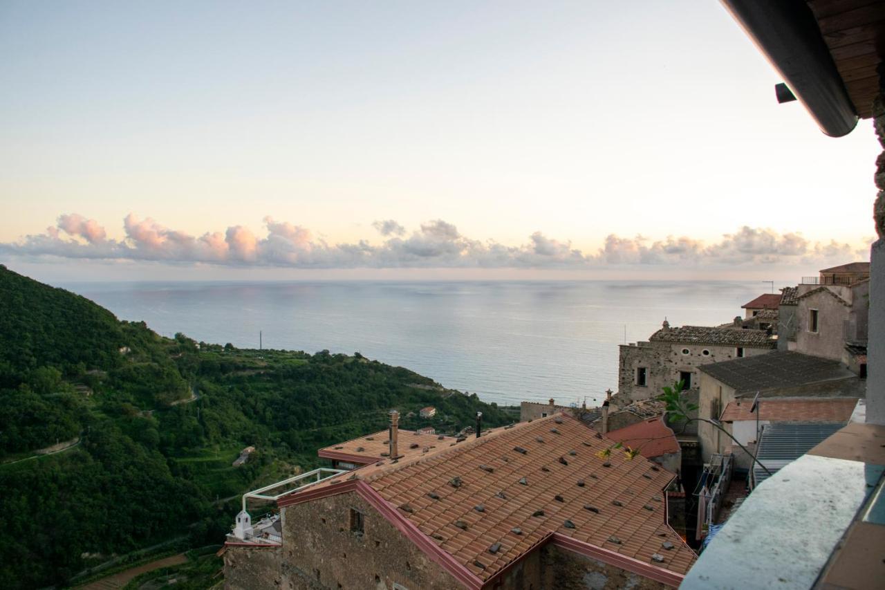 Palazzo del Diplomatico Villa Belmonte Calabro Esterno foto